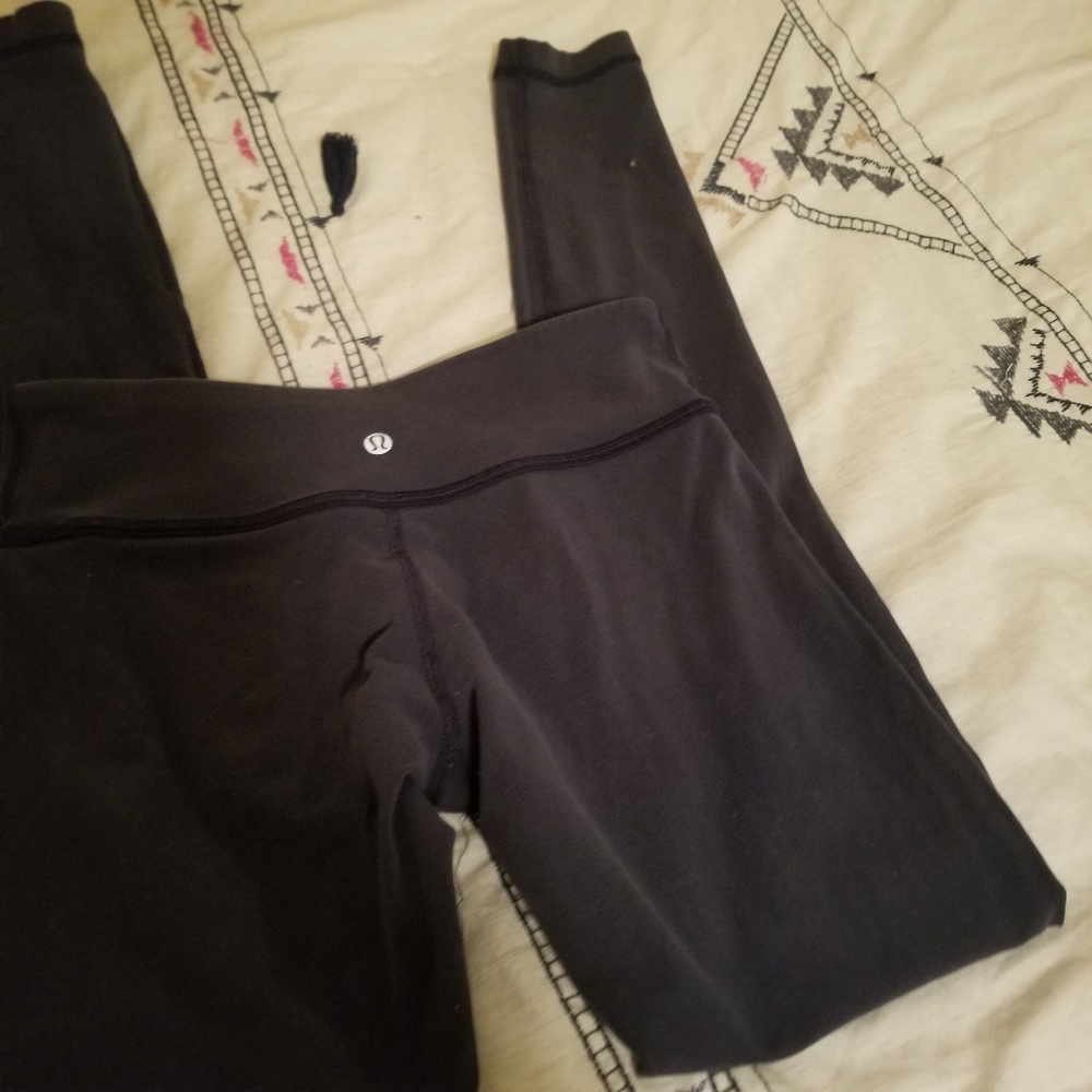 Navy Blue Lululemon Leggings